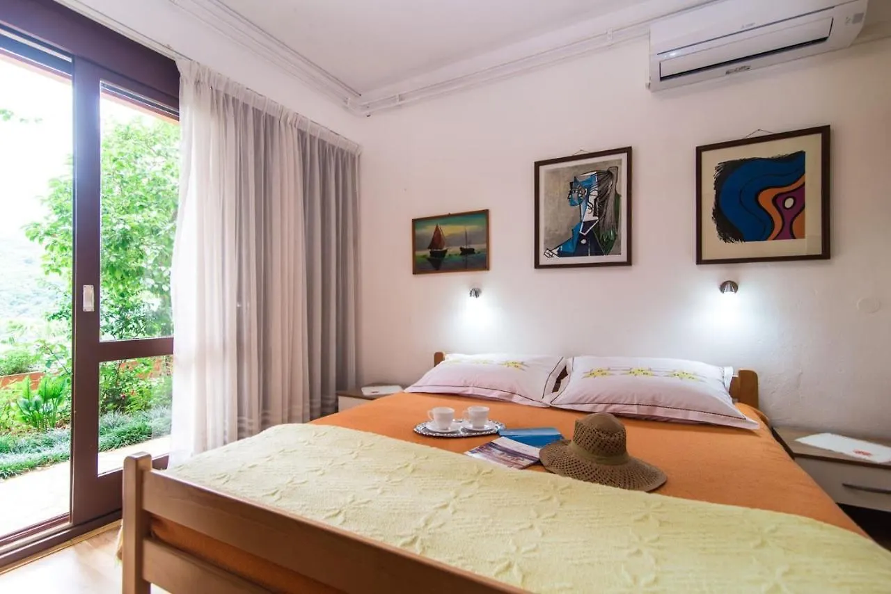 Apartments Ljerka 라벡 3*,  크로아티아