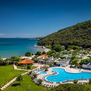 Prázdninový areál Oliva, Rabac